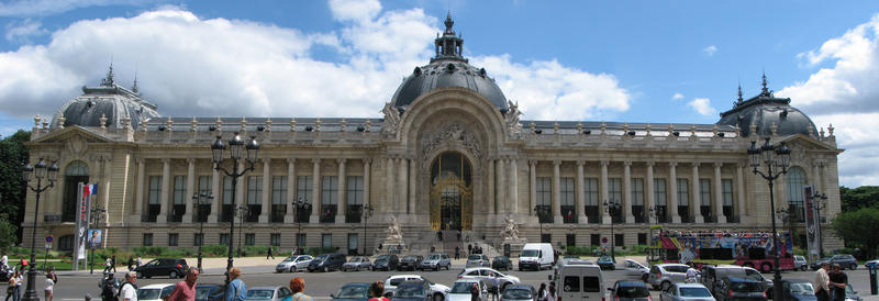 Paris - Petit Palais - Pano Exterieur.jpg