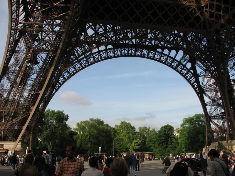 1863 - Paris - Tour Eiffel.JPG