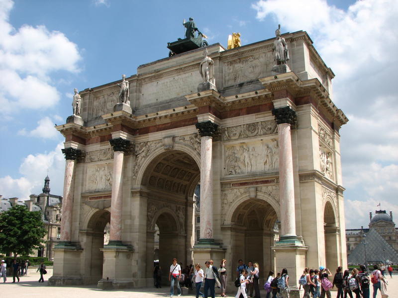 2019 - Paris - Les Tuileries et le Louvre.JPG