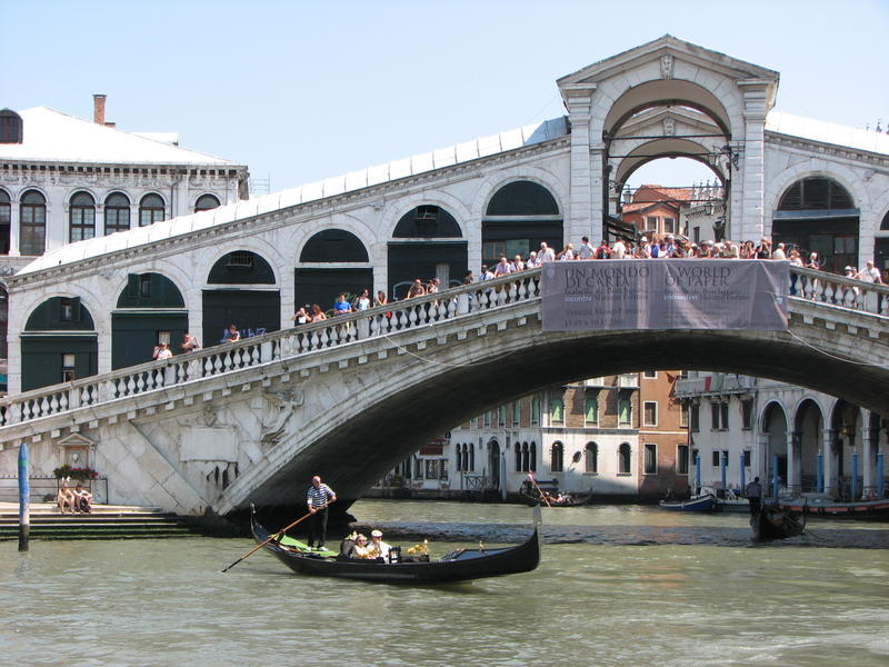 3149 - Venise - Abords du Grand Canal.JPG